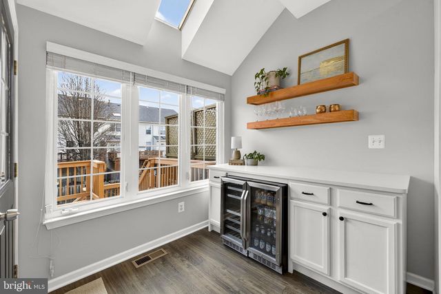 25510 CROSSFIELD DR, Chantilly, VA 20152