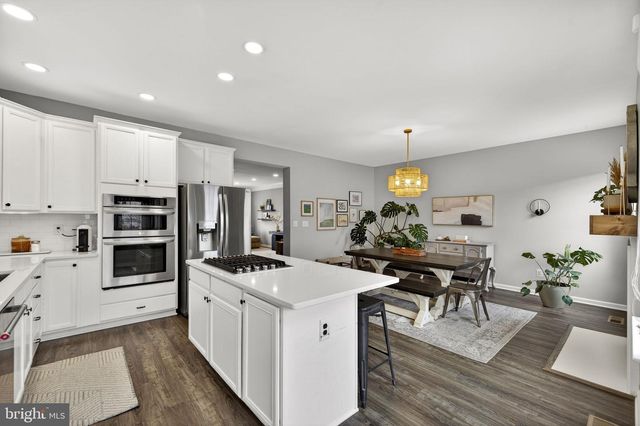 25510 CROSSFIELD DR, Chantilly, VA 20152