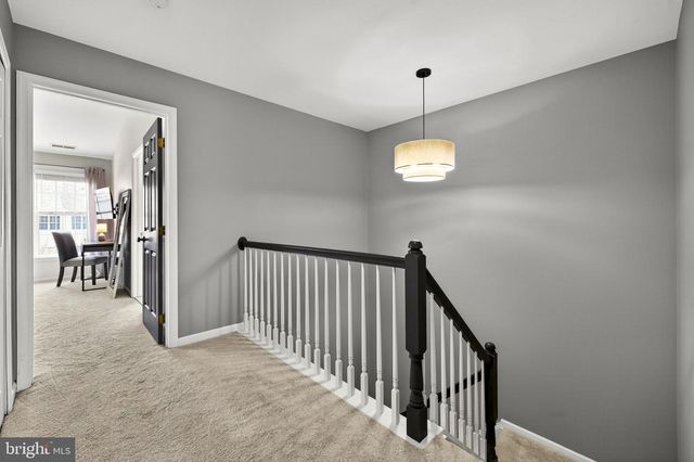 25510 CROSSFIELD DR, Chantilly, VA 20152