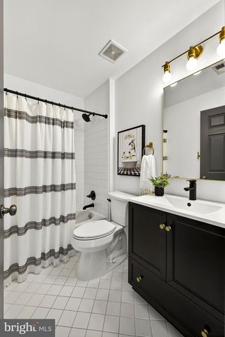 25510 CROSSFIELD DR, Chantilly, VA 20152