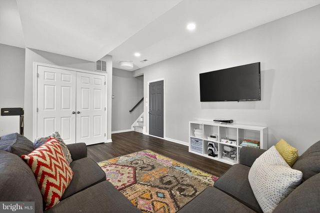 25510 CROSSFIELD DR, Chantilly, VA 20152