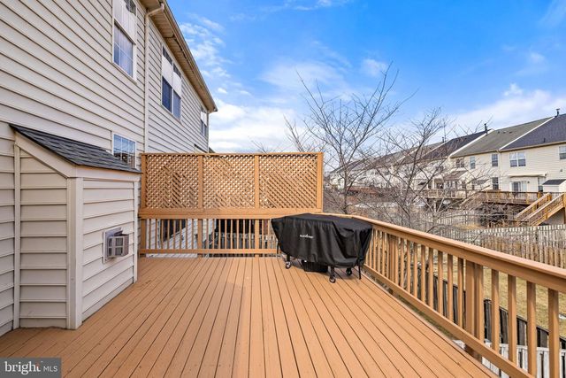 25510 CROSSFIELD DR, Chantilly, VA 20152