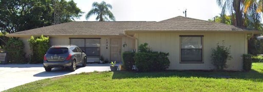 1248 SE Palm Beach Road, Port St Lucie, FL 34952