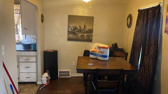 19205 Mccormick Street, Detroit, MI 48224