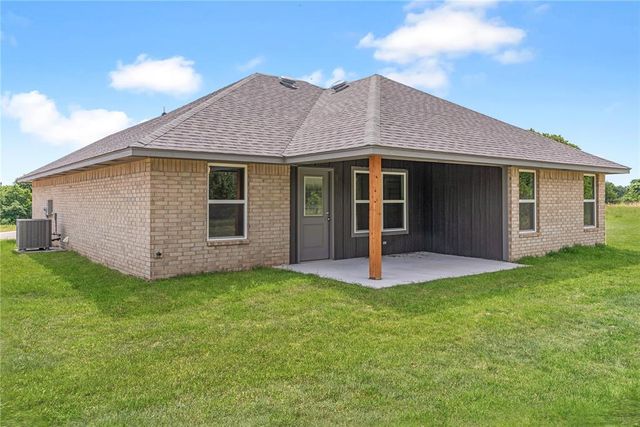 4680 Lincoln Landing, Harrah, OK 73045