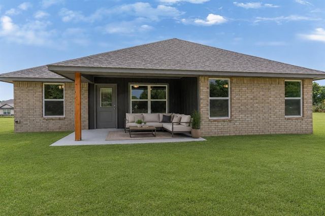 4680 Lincoln Landing, Harrah, OK 73045
