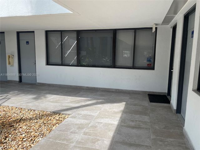 8390 W Flagler St 106, Miami, FL 33144