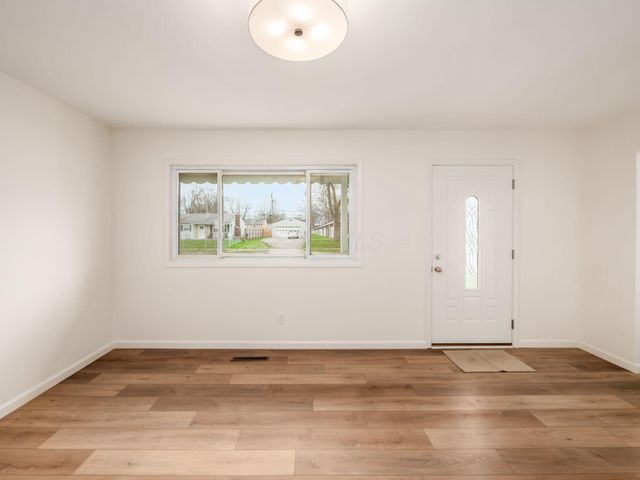 3608 Clearwater Drive, Columbus, OH 43232