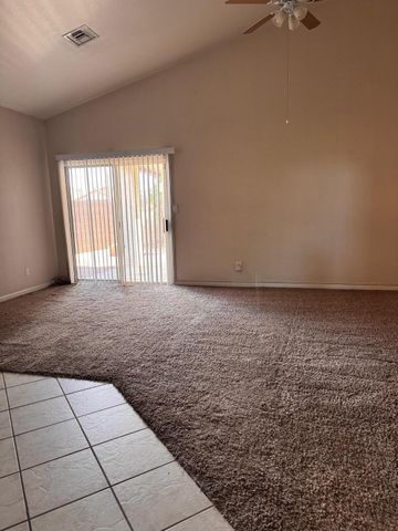 979 E Brentrup Drive, Tempe, AZ 85283