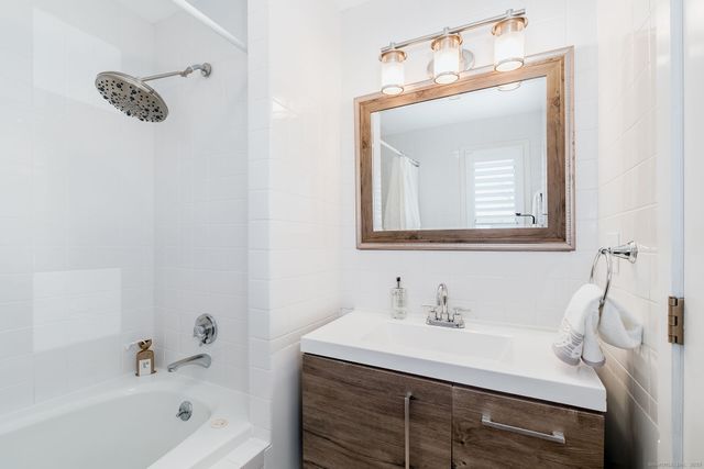 1987 Fairfield Beach Road, Fairfield, CT 06824