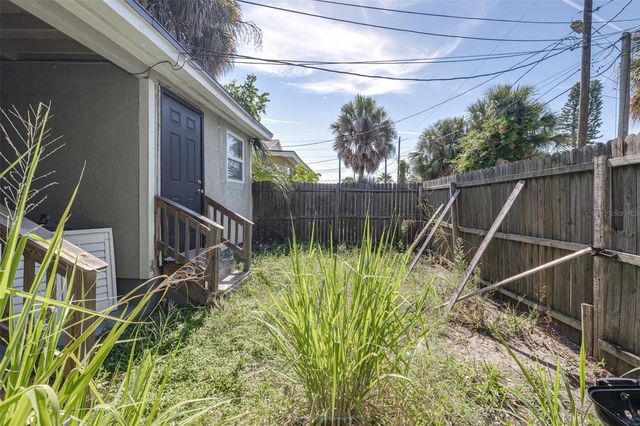 2834 & 2836 FREEMONT TERRACE S, St Petersburg, FL 33712