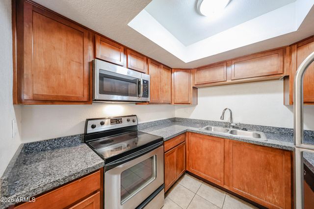 8250 E ARABIAN Trail 113, Scottsdale, AZ 85258