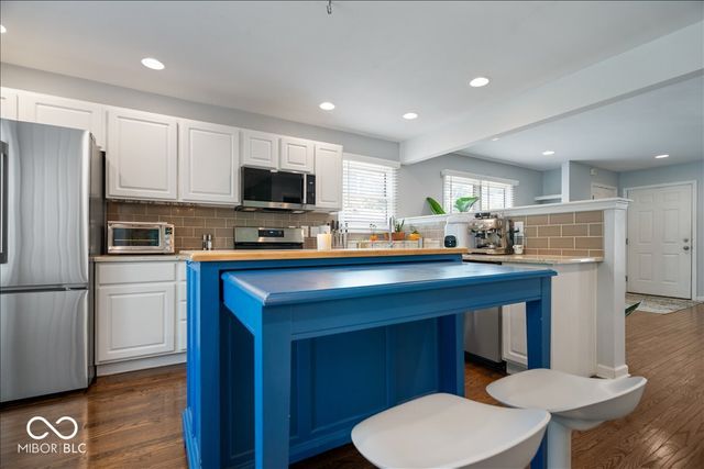 2529 N New Jersey Street, Indianapolis, IN 46205