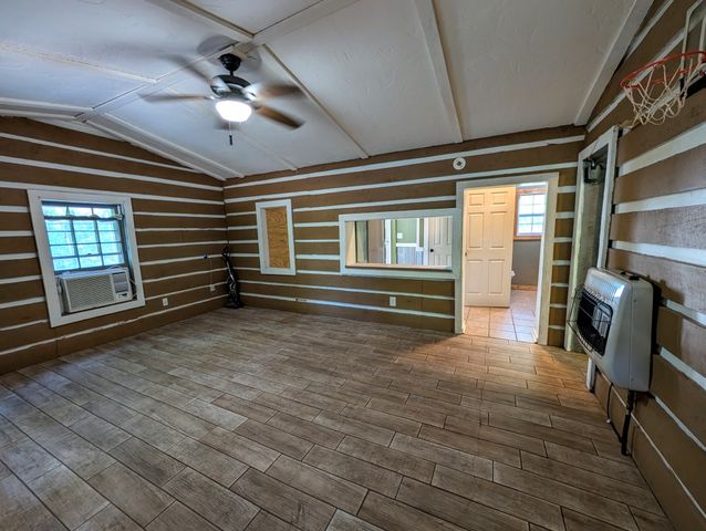 456 Walker Ridge Rd, Big Rock, TN 37023