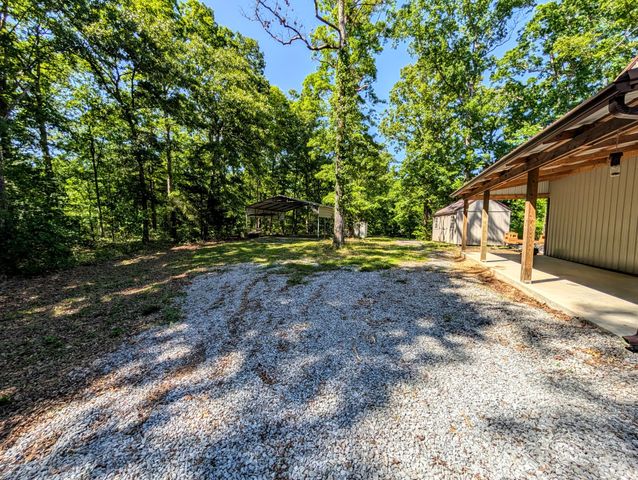 456 Walker Ridge Rd, Big Rock, TN 37023
