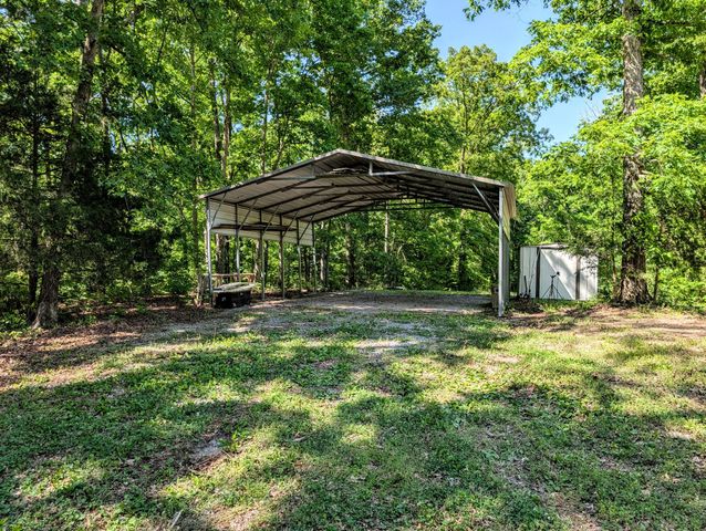 456 Walker Ridge Rd, Big Rock, TN 37023