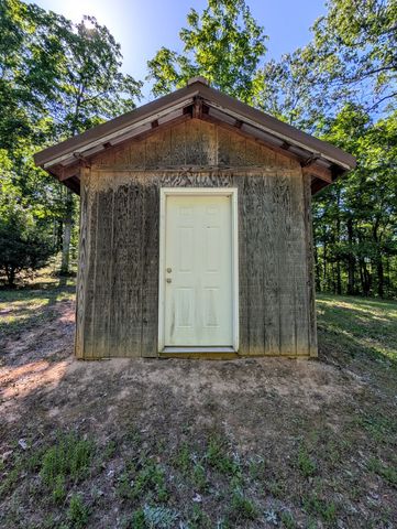 456 Walker Ridge Rd, Big Rock, TN 37023