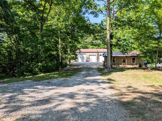 456 Walker Ridge Rd, Big Rock, TN 37023
