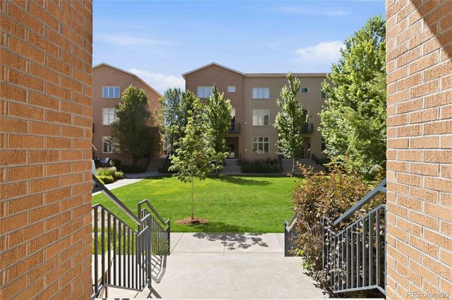 220 Roslyn Street 710, Denver, CO 80230