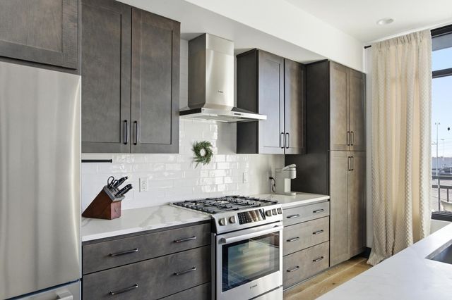 5 Gadsdenboro Street Apt 405, Charleston, SC 29401