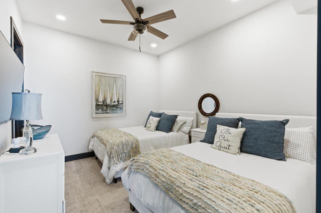 5 Gadsdenboro Street Apt 405, Charleston, SC 29401