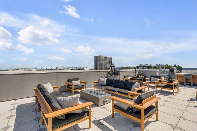 5 Gadsdenboro Street Apt 405, Charleston, SC 29401