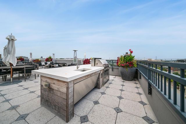 5 Gadsdenboro Street Apt 405, Charleston, SC 29401