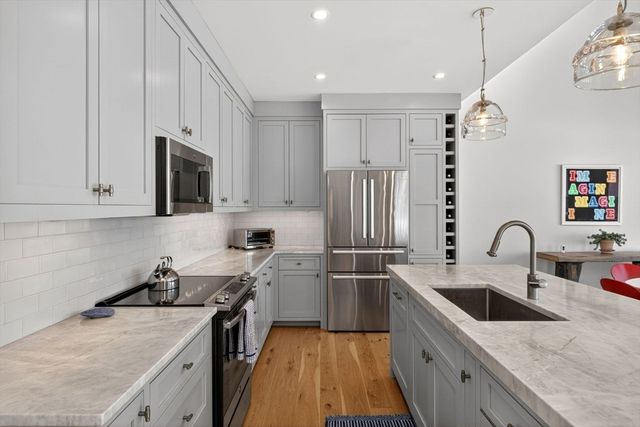 16 Salt Marsh Road, Sandwich, MA 02537