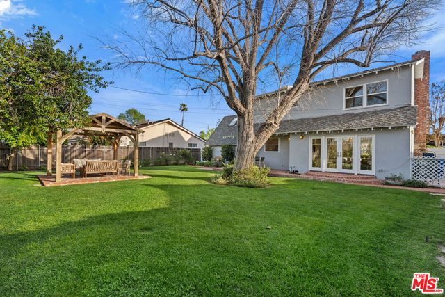 23643 Califa Street, Woodland Hills, CA 91367