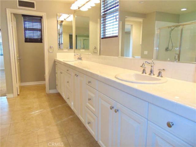 32 St Just Ave, Ladera Ranch, CA 92694