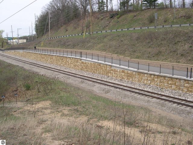 1565 Edgewater Ridge, Traverse City, MI 49684