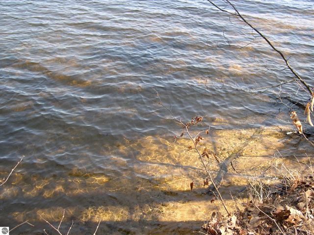 1565 Edgewater Ridge, Traverse City, MI 49684