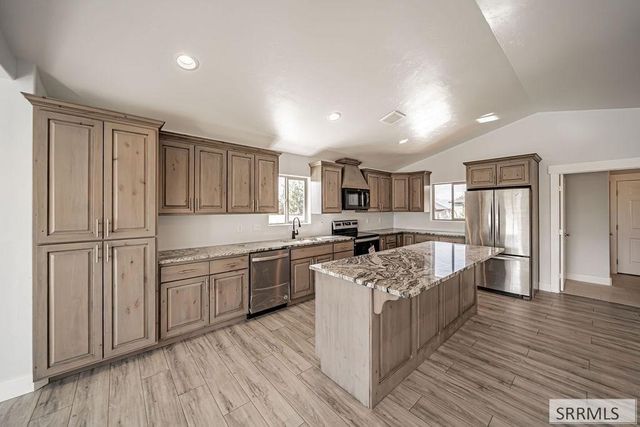 564 Palisade Trail, Driggs, ID 83422