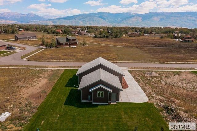 564 Palisade Trail, Driggs, ID 83422