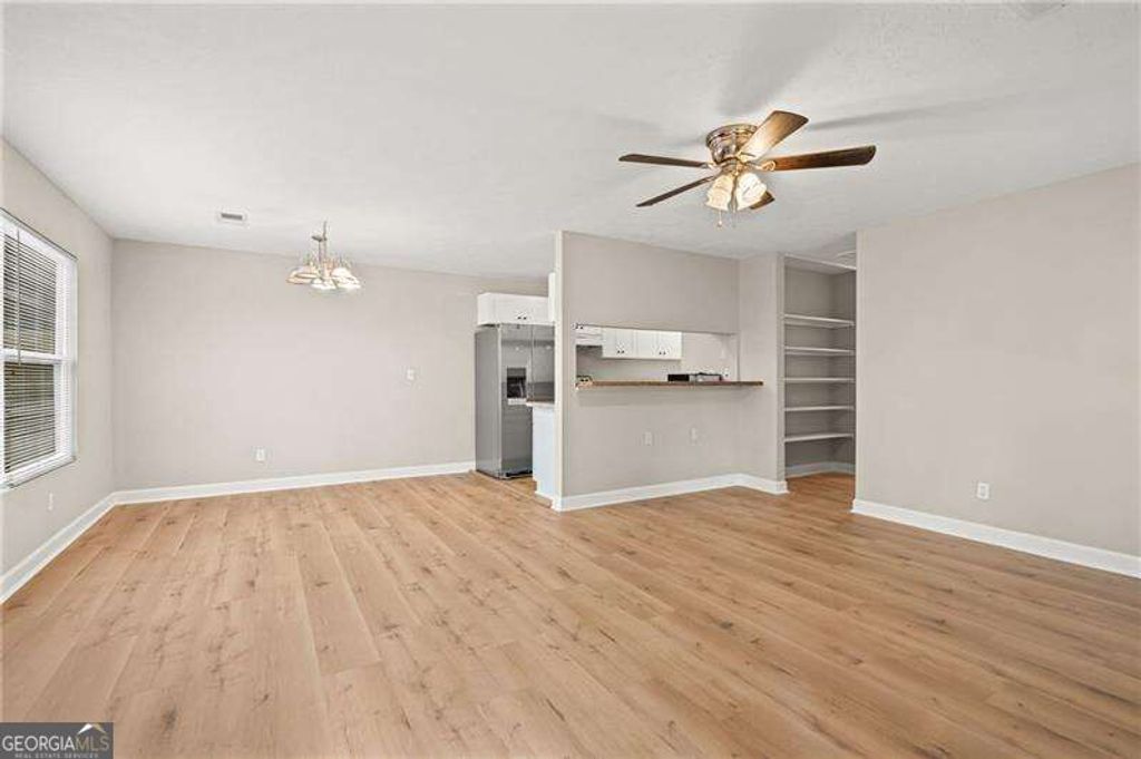 1330 Surrey Lane SW, Marietta, GA 30008 — photo 2