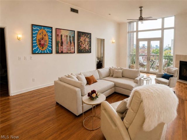 1951 W 26th Street 313, Cleveland, OH 44113