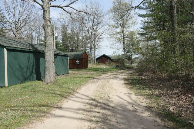 6480 W Lake Shore, Remus, MI 49340