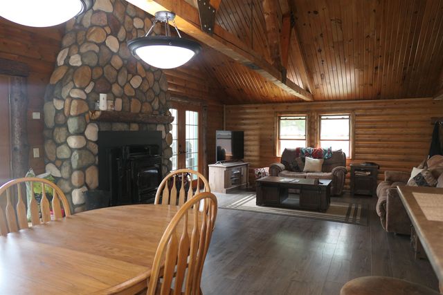 6480 W Lake Shore, Remus, MI 49340