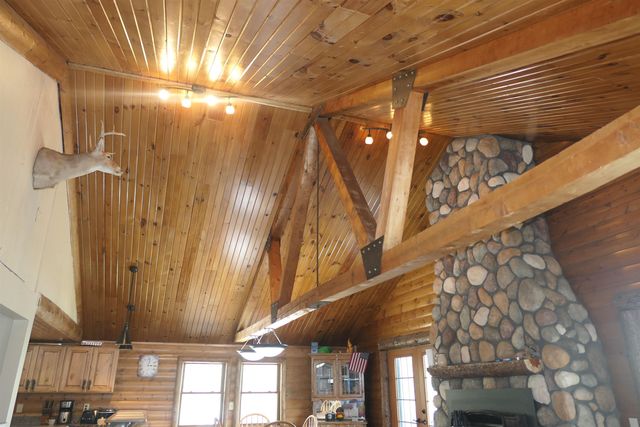 6480 W Lake Shore, Remus, MI 49340