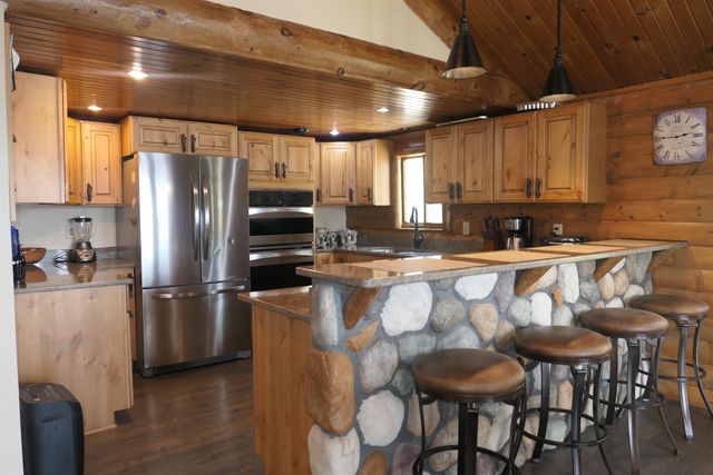 6480 W Lake Shore, Remus, MI 49340