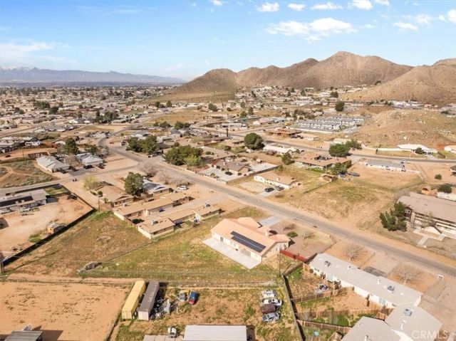 15833 Sago Road, Apple Valley, CA 92307