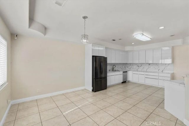 15833 Sago Road, Apple Valley, CA 92307