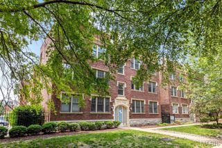 4220 McPherson Avenue 303, St Louis, MO 63108