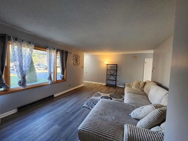 16101 W County Hill Rd, Hayward, WI 54843