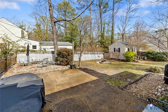 10203 Delray Rd, Glen Allen, VA 23060