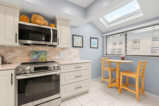 1500 SUNSET ROAD B7, Tarpon Springs, FL 34689