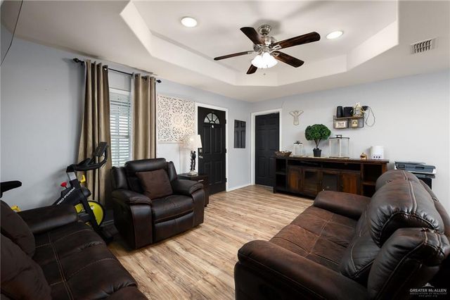 7008 Magdalena Circle S, Edinburg, TX 78542