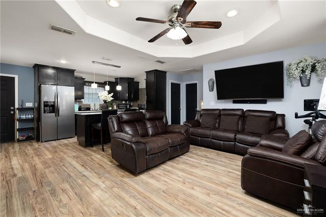 7008 Magdalena Circle S, Edinburg, TX 78542