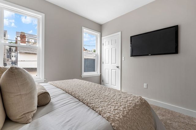 362 Silver St, Boston, MA 02127