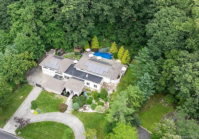 46 Sprain Valley Road, Scarsdale, NY 10583